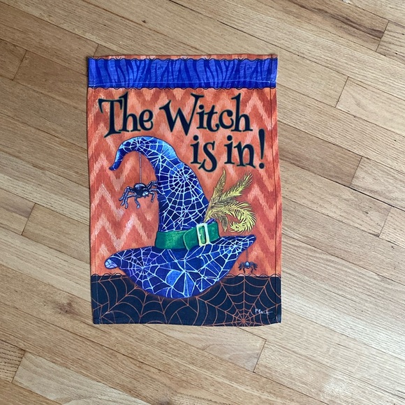 Other - The Witch is In garden flag 🧙‍♀️